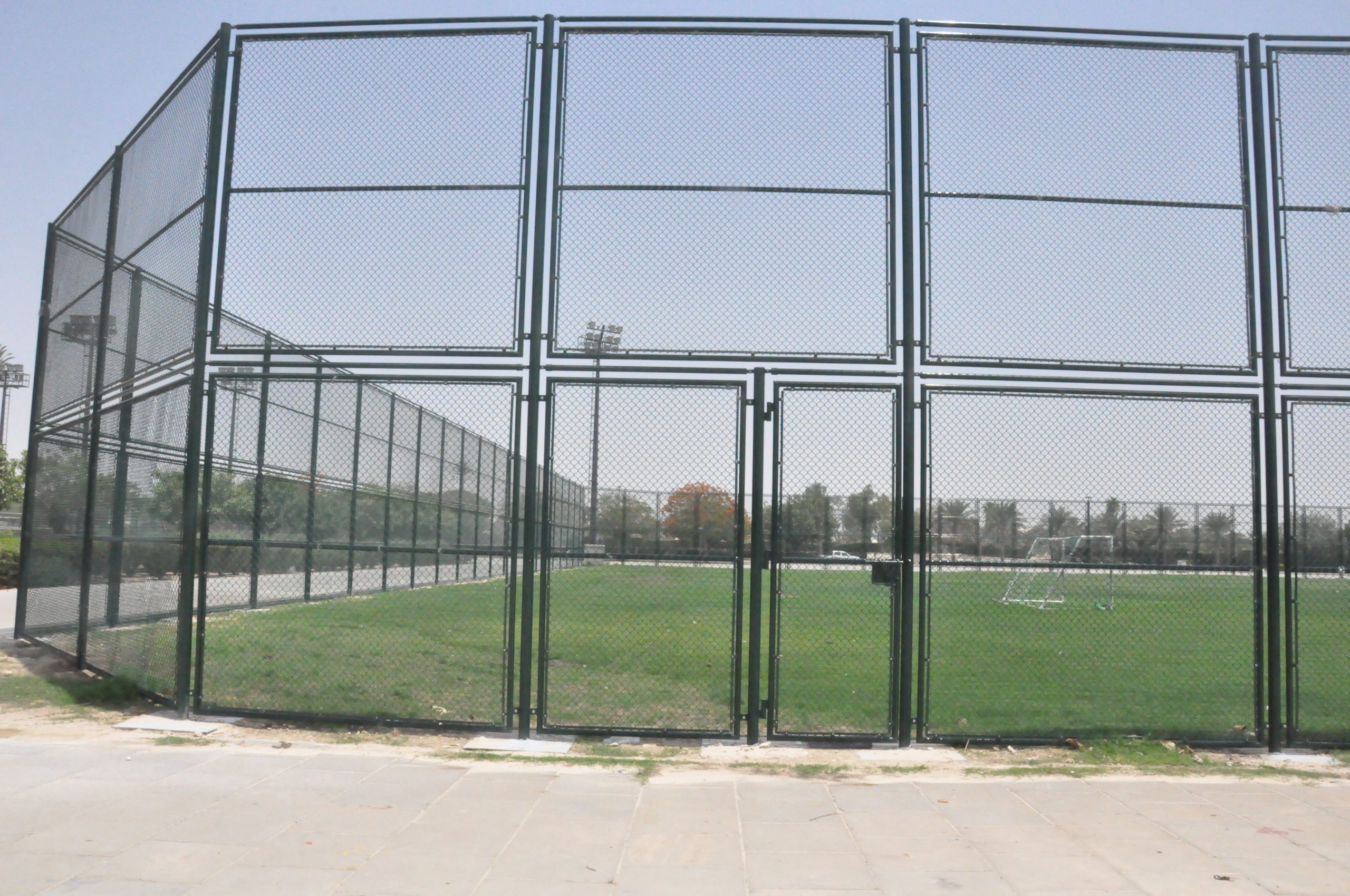 Chain Link Fence Chain Link Suppliers In UAE Link Middle East Dubai